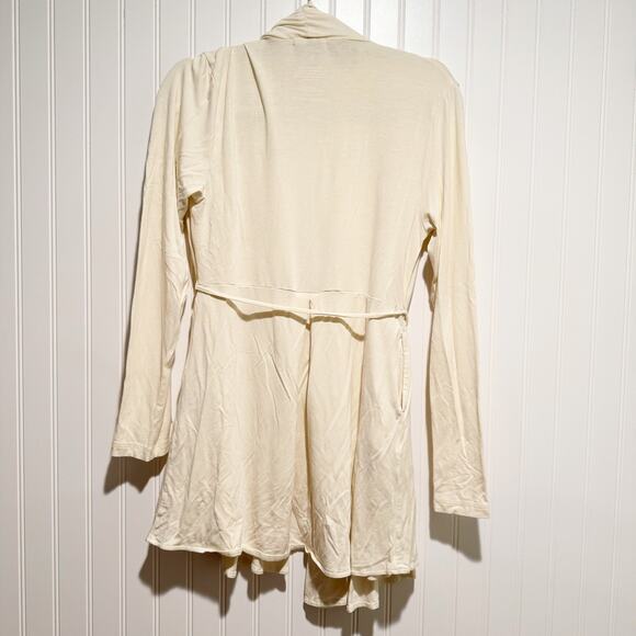 Jennifer Adams Cream Modal Short Robe Size Small - Picture 6 of 6